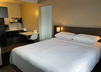 Motel 6 Albuquerque, NM - Midtown hotel thumbnail 8