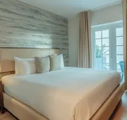 Iberostar Waves Miami Beach hotel detail image 3