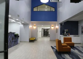Quality Inn & Suites Buda hotel thumbnail 2