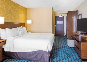 Fairfield Inn & Suites by Marriott Santa Fe hotel thumbnail 8