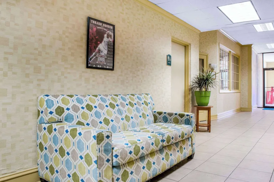 Quality Inn University Area hotel detail image 6