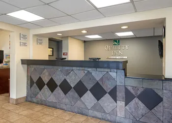 Quality Inn & Suites Lafayette I-65 hotel thumbnail 2