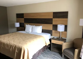Quality Inn & Suites Lafayette I-65 hotel thumbnail 5
