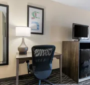Quality Inn & Suites Lafayette I-65 hotel detail image 7