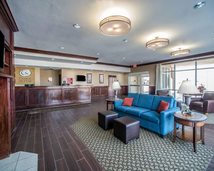 Comfort Suites Columbia - University Area hotel detail image 2