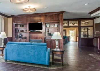 Comfort Suites Columbia - University Area hotel thumbnail 6