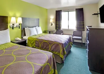 Super 8 by Wyndham Ogden hotel thumbnail 8