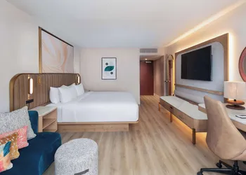 Sonesta Miami Airport hotel thumbnail 6