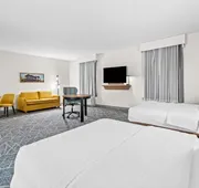 Hampton Inn & Suites Tifton hotel detail image 7