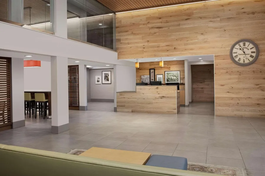 Country Inn & Suites by Radisson, Seattle-Tacoma International Airport, WA hotel detail image 2