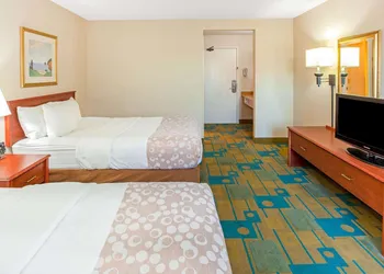 La Quinta Inn by Wyndham Milwaukee Airport / Oak Creek hotel thumbnail 8
