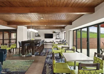 Hampton Inn Atlanta Stone Mountain hotel thumbnail 4