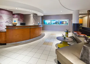 SpringHill Suites by Marriott Denver Airport hotel thumbnail 2