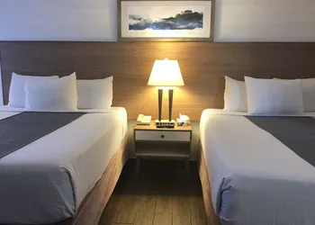 San Diego Downtown Lodge hotel thumbnail 4