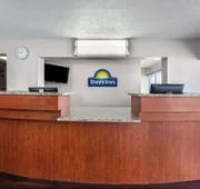 Days Inn by Wyndham Wildwood I-75 hotel detail image 3