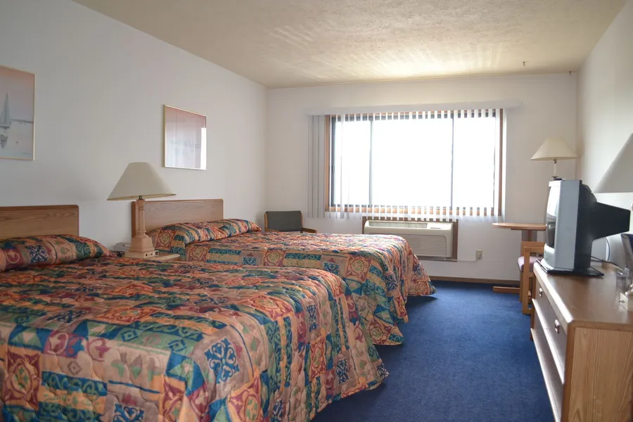 Sky Lodge Inn & Suites hotel detail image 6