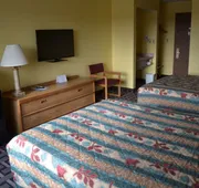 Sky Lodge Inn & Suites hotel detail image 7