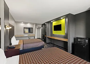 Scottish Inns Austin Downtown hotel thumbnail 6