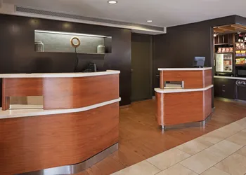 Courtyard by Marriott San Diego Del Mar/Solana Beach hotel thumbnail 3