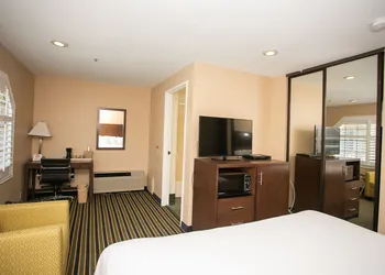 Travel Inn hotel thumbnail 2