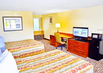 Flagship Inn And Suites hotel thumbnail 4