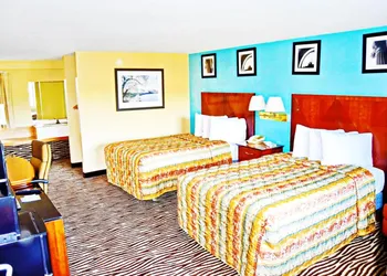 Flagship Inn And Suites hotel thumbnail 5