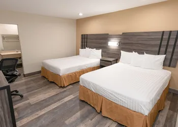 Crown Motel hotel thumbnail 5
