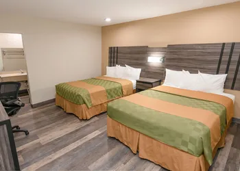 Crown Motel hotel thumbnail 6