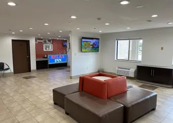 Relax Inn hotel thumbnail 4