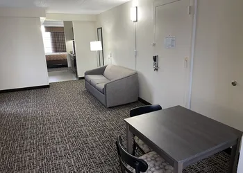 Quality Inn & Suites Spring Lake - Fayetteville near Fort Bragg hotel thumbnail 5