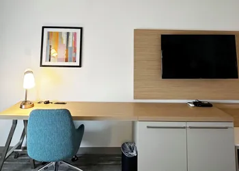 Hilton Garden Inn Miami Airport West hotel thumbnail 5