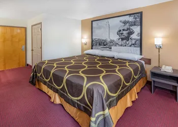 Super 8 by Wyndham Kinder/Coushatta near Casino hotel thumbnail 8