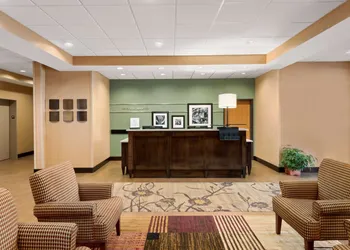 Hampton Inn Spearfish hotel thumbnail 2