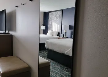 Super 8 by Wyndham Perham hotel thumbnail 5