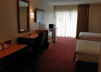Crystal Inn Neptune hotel thumbnail 6