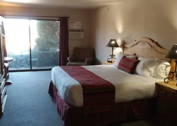 Beaver Creek Inn hotel thumbnail 5