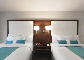 Aqua Blue Hotel hotel thumbnail 6