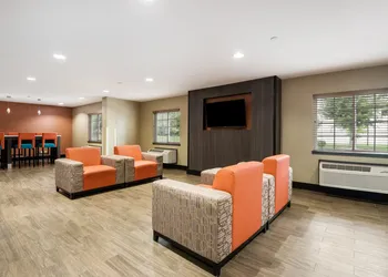 Studio 6 Lenexa, KS - Overland Park hotel thumbnail 2