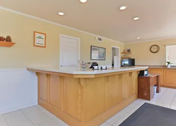 Cayucos Beach Inn hotel thumbnail 4