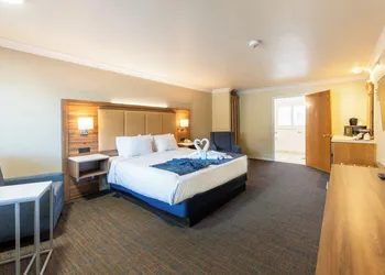 Cayucos Beach Inn hotel thumbnail 7