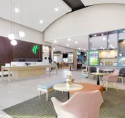 Holiday Inn Hotel & Suites PHOENIX AIRPORT by IHG hotel detail image 4