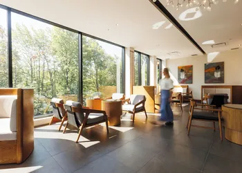 Hôtel-Musée Premières Nations hotel thumbnail 2