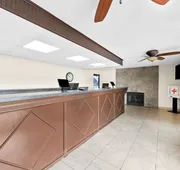 Clarion Inn & Suites near the Leconte Center Pigeon Forge hotel detail image 3