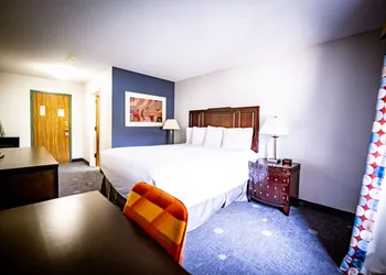 Manistee Inn & Marina hotel thumbnail 8