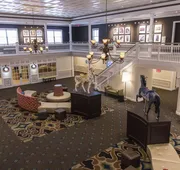 Cedar Point's Hotel Breakers hotel detail image 7