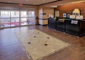 Hampton Inn Pecos hotel thumbnail 2