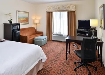 Hampton Inn Pecos hotel thumbnail 7