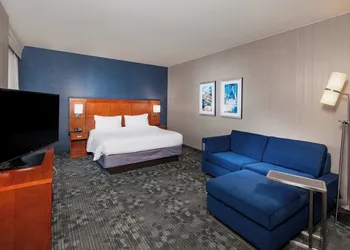 Courtyard by Marriott Santa Ana Orange County hotel thumbnail 6