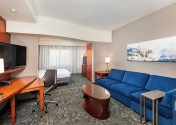 Courtyard by Marriott Santa Ana Orange County hotel thumbnail 8