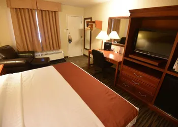 Travelodge by Wyndham North Battleford hotel thumbnail 6